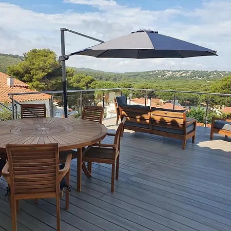 Apartment, 350 Meters From The Riells *